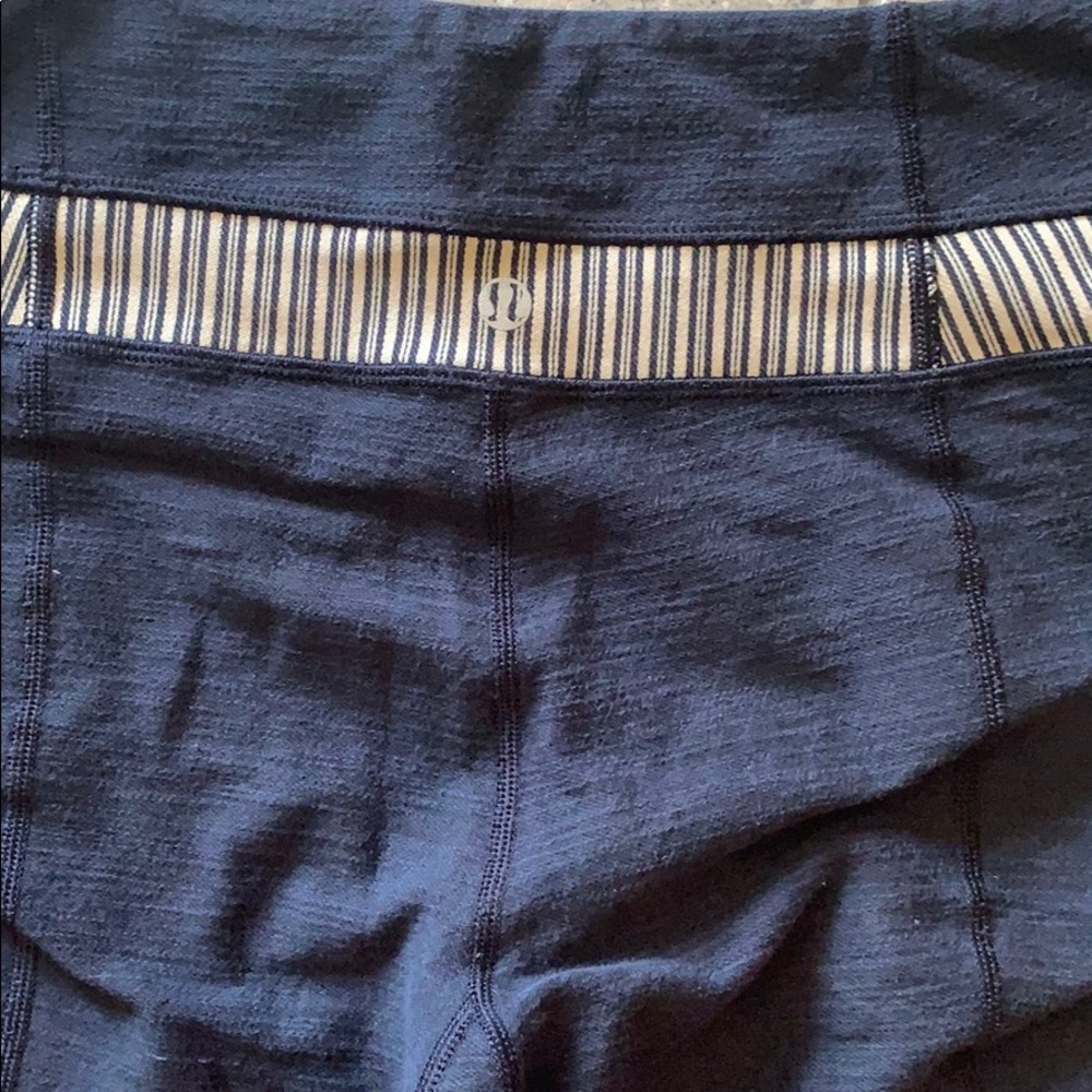Lululemon Leggings - Size 6
